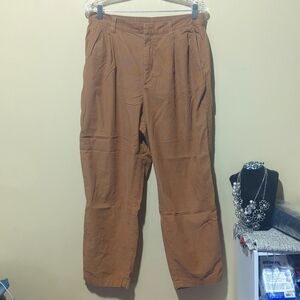 Gap hi rise pleated tapered cord Size 14 Holiday Brown